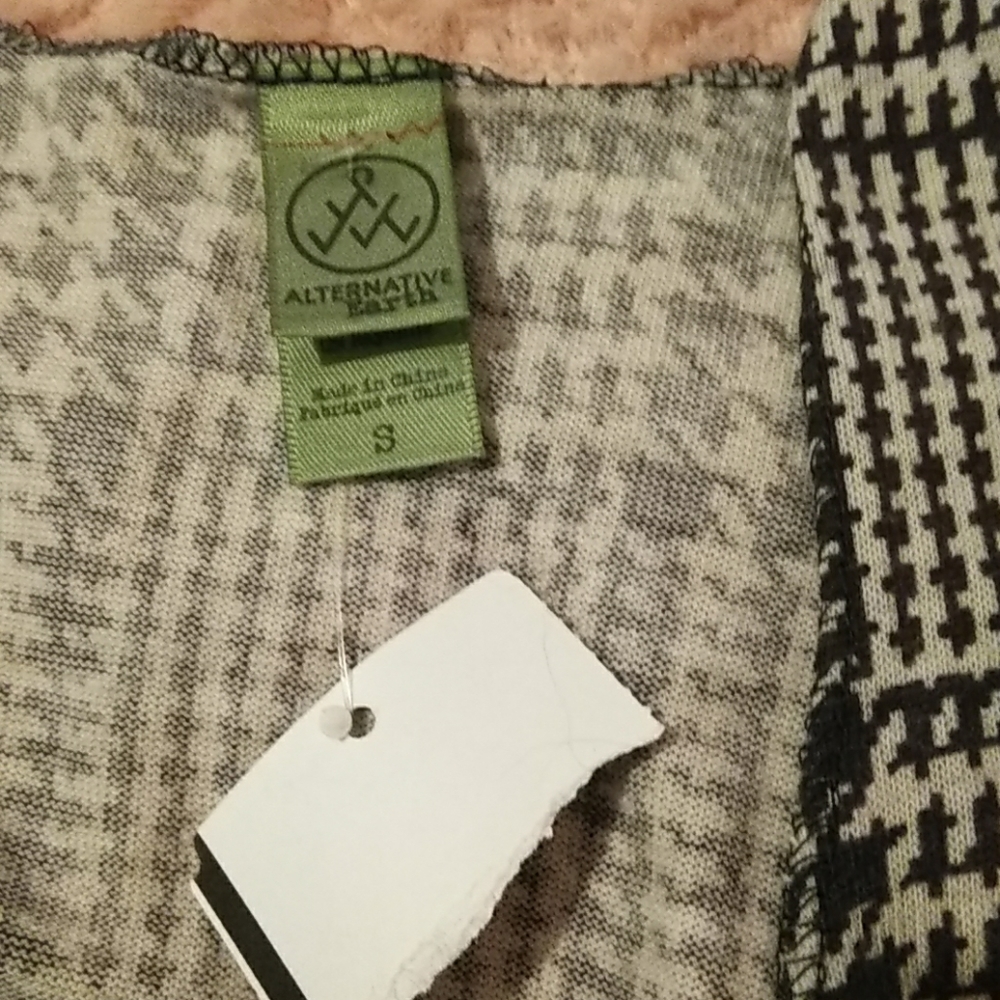 Lightweight Hounds Tooth Racerback Tank Top - Picture 8 of 8